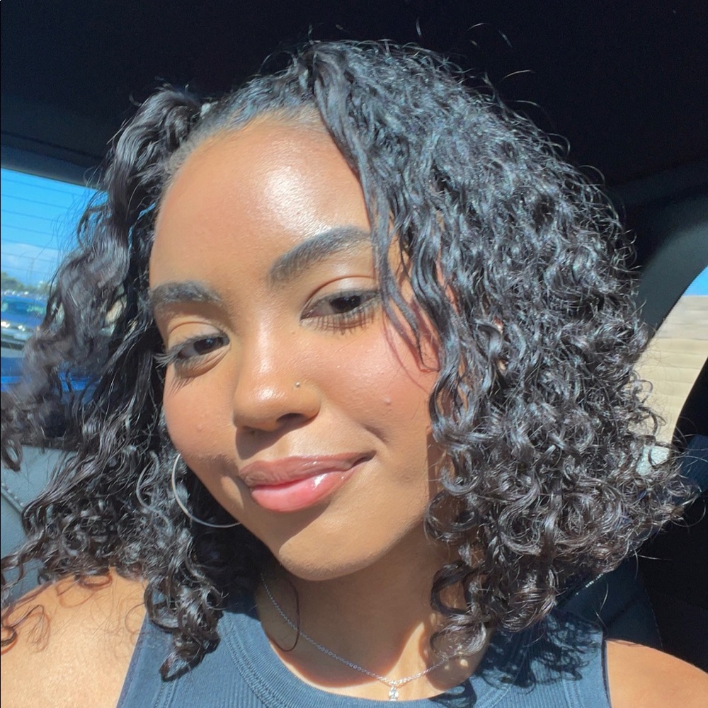 Meet your Posher, Jayda